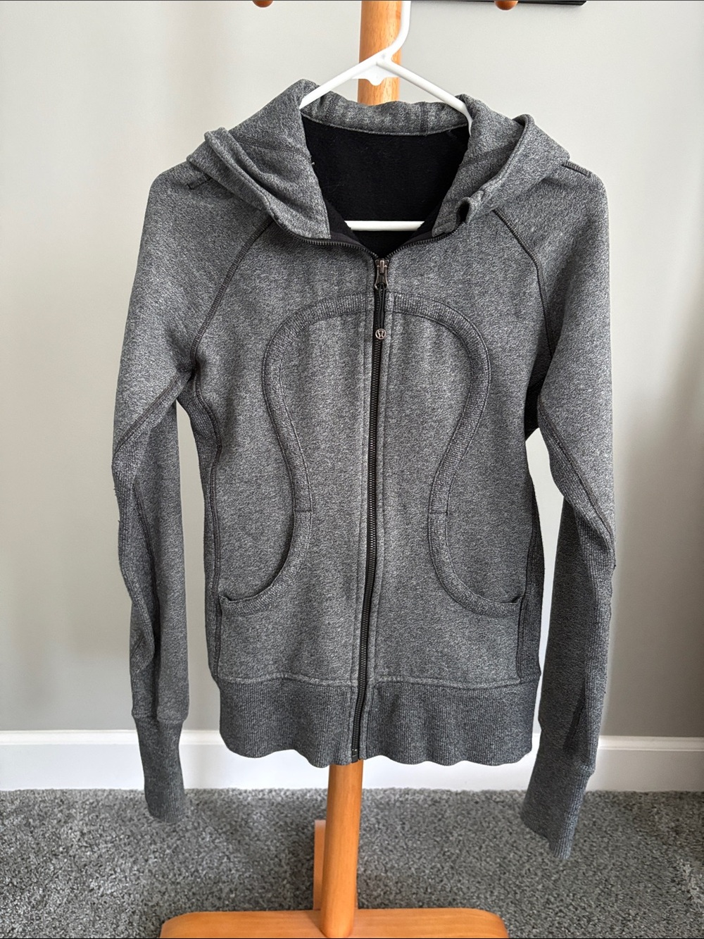Lululemon zip up jacket